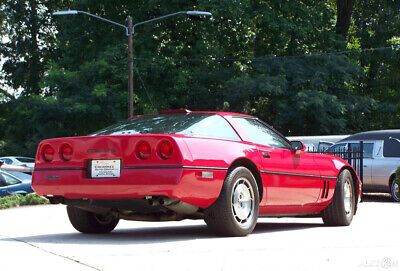 Chevrolet-Corvette-Coupe-1986-Red-Black-13747-1