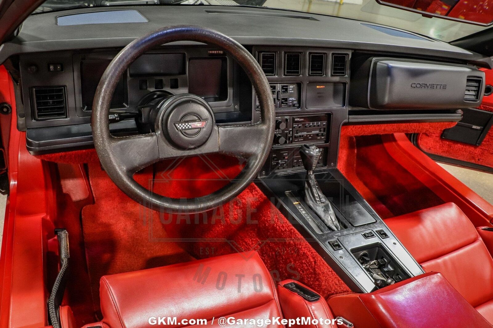 Chevrolet-Corvette-Coupe-1987-Red-Red-174804-3