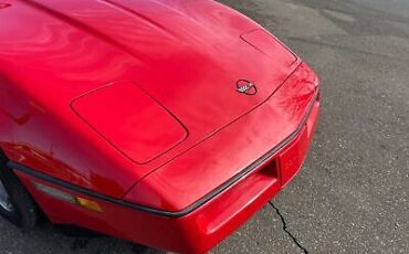 Chevrolet-Corvette-Coupe-1987-Red-Red-9017-21