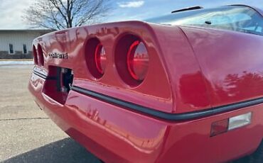 Chevrolet-Corvette-Coupe-1987-Red-Red-9017-23