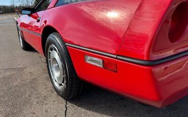 Chevrolet-Corvette-Coupe-1987-Red-Red-9017-28