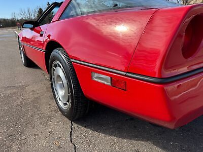 Chevrolet-Corvette-Coupe-1987-Red-Red-9017-28