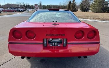 Chevrolet-Corvette-Coupe-1987-Red-Red-9017-4