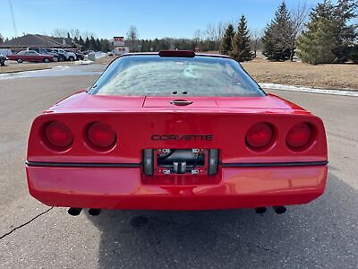 Chevrolet-Corvette-Coupe-1987-Red-Red-9017-4