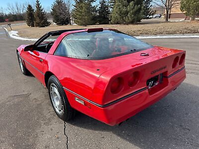 Chevrolet-Corvette-Coupe-1987-Red-Red-9017-5