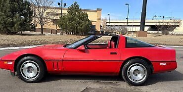 Chevrolet-Corvette-Coupe-1987-Red-Red-9017-6