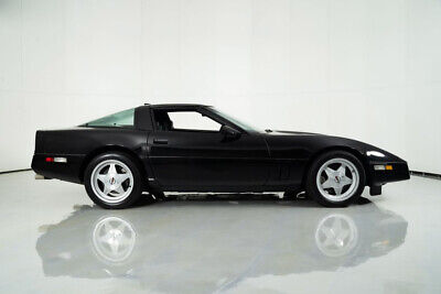 Chevrolet-Corvette-Coupe-1988-Black-Black-11298-10