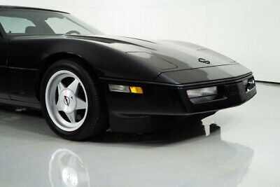 Chevrolet-Corvette-Coupe-1988-Black-Black-11298-12