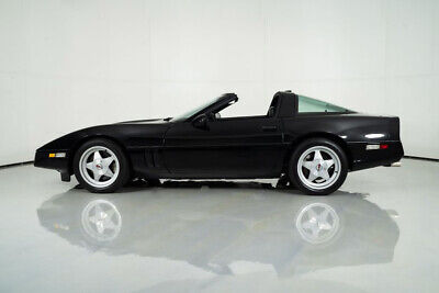 Chevrolet-Corvette-Coupe-1988-Black-Black-11298-5