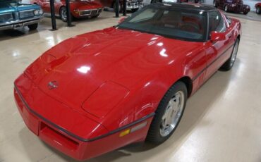 Chevrolet-Corvette-Coupe-1988-Red-Black-100373-9