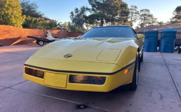 Chevrolet-Corvette-Coupe-1988-Yellow-Black-76122-10