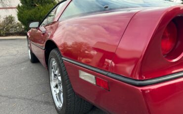 Chevrolet-Corvette-Coupe-1989-Red-Black-88456-13