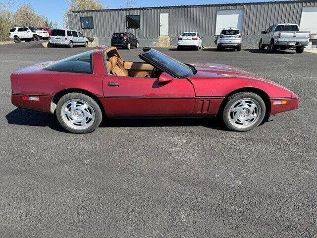 Chevrolet-Corvette-Coupe-1990-Tan-107826-3