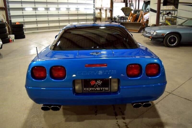 Chevrolet-Corvette-Coupe-1991-Blue-Black-32187-4