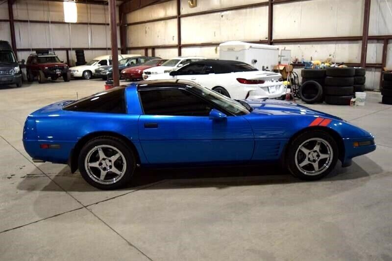 Chevrolet-Corvette-Coupe-1991-Blue-Black-32187-7