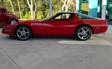 Chevrolet-Corvette-Coupe-1991-Red-Red-72213-11