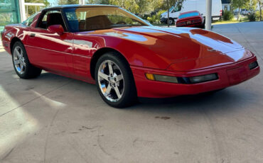 Chevrolet-Corvette-Coupe-1991-Red-Red-72213-3