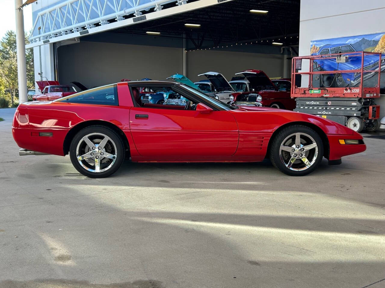 Chevrolet-Corvette-Coupe-1991-Red-Red-72213-4