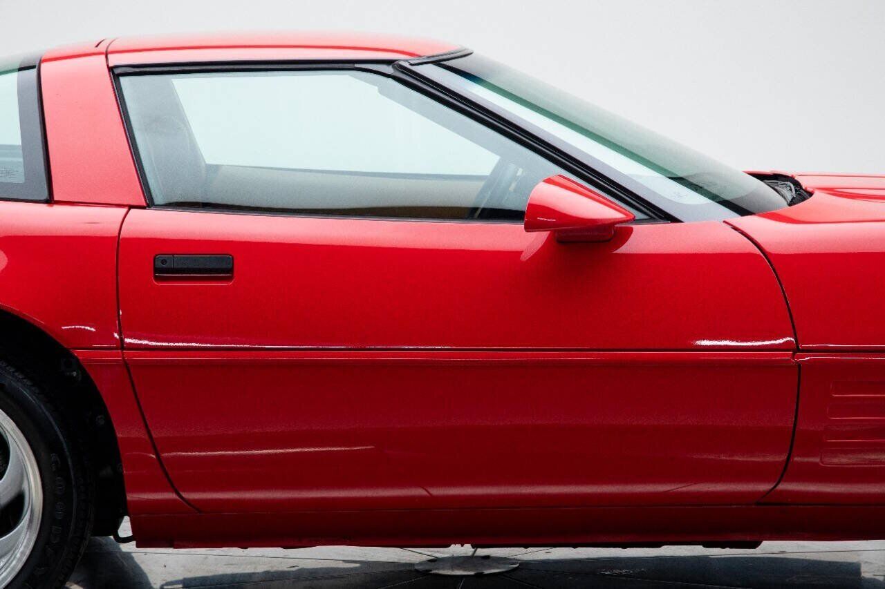 Chevrolet-Corvette-Coupe-1991-Red-Tan-7508-10