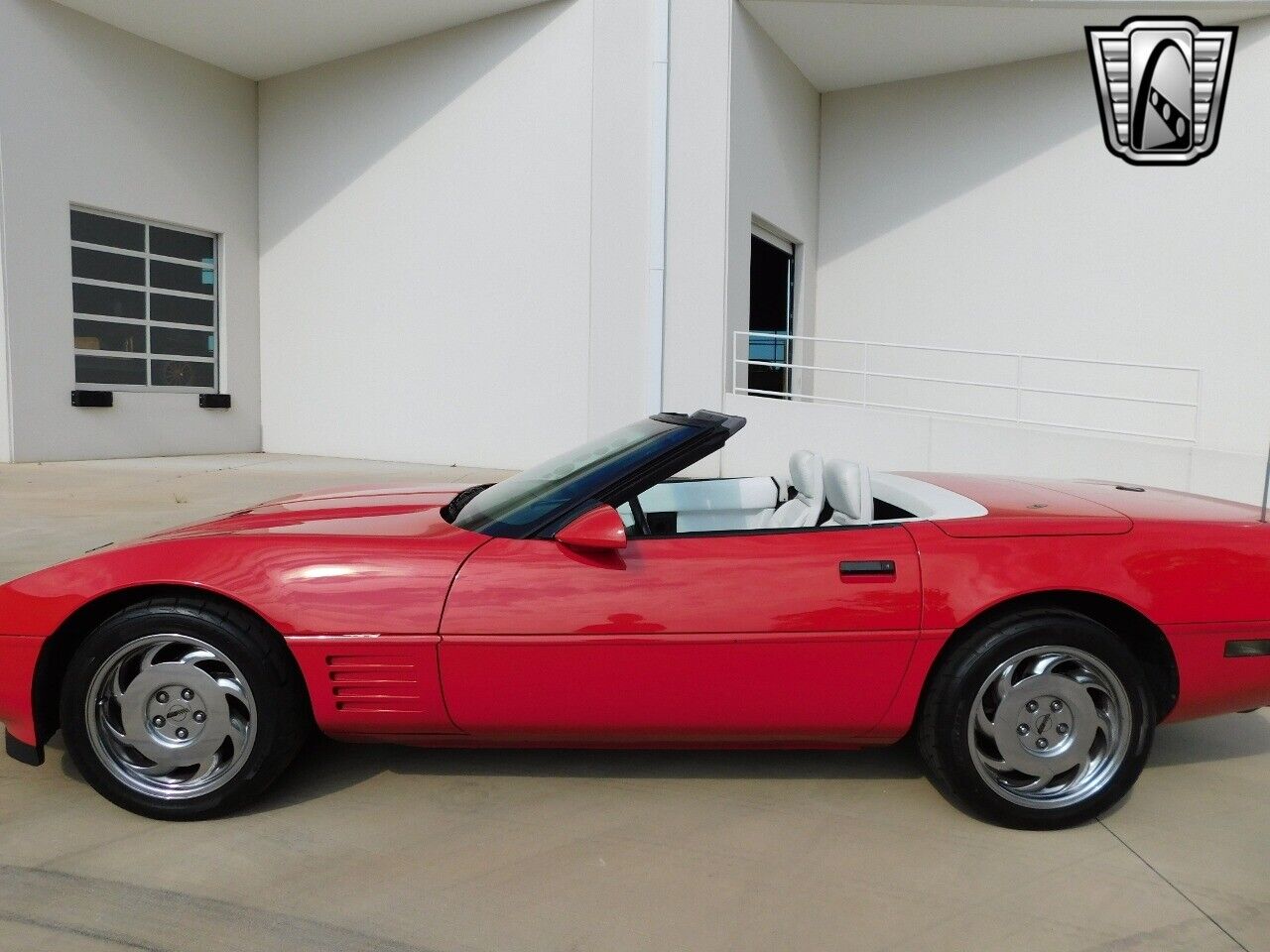 Chevrolet-Corvette-Coupe-1992-Red-White-174549-6