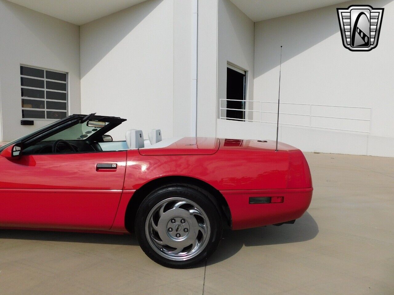 Chevrolet-Corvette-Coupe-1992-Red-White-174549-7