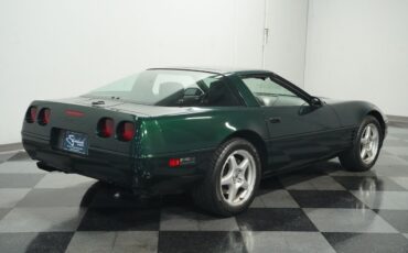 Chevrolet-Corvette-Coupe-1993-Green-Black-52093-11