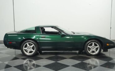 Chevrolet-Corvette-Coupe-1993-Green-Black-52093-12