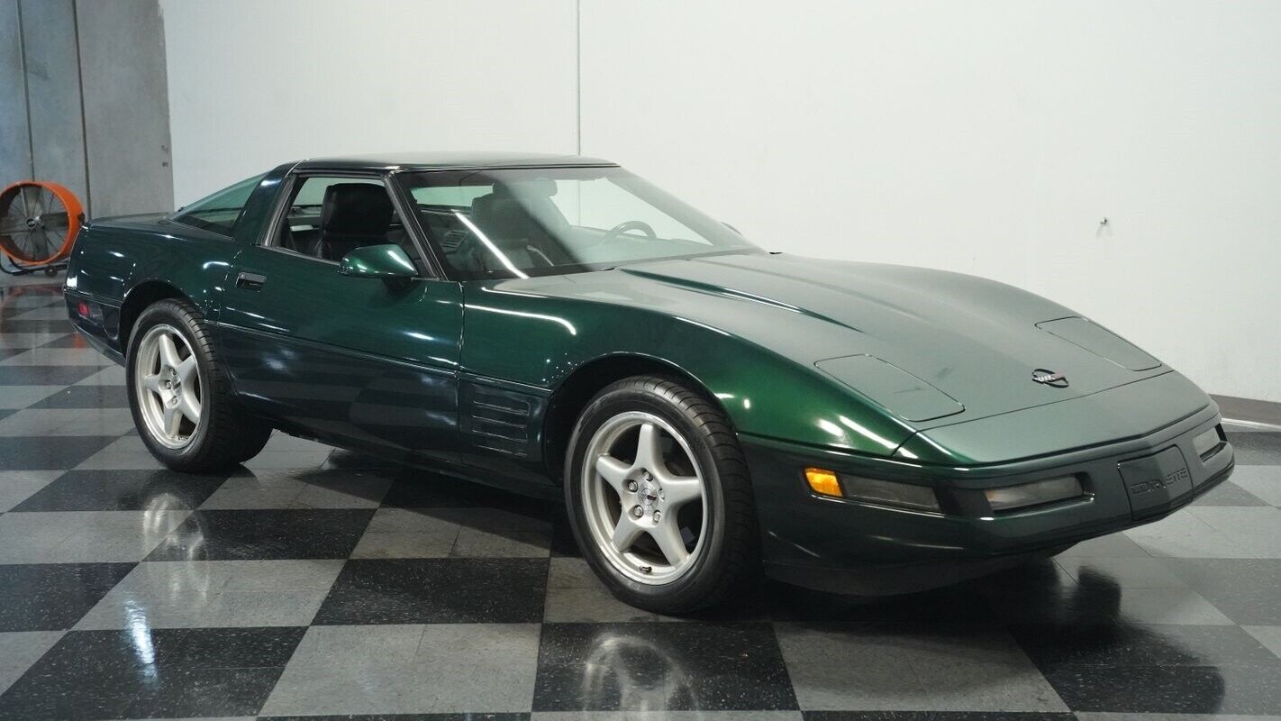 Chevrolet-Corvette-Coupe-1993-Green-Black-52093-13