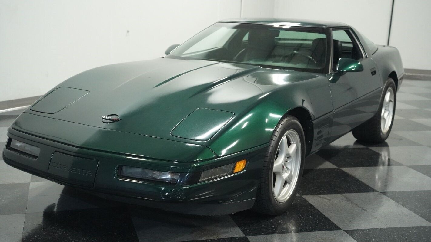 Chevrolet-Corvette-Coupe-1993-Green-Black-52093-16