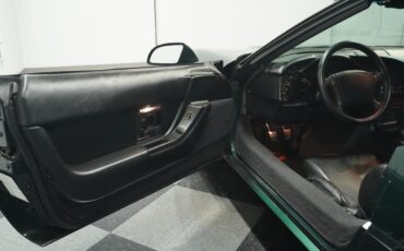 Chevrolet-Corvette-Coupe-1993-Green-Black-52093-31