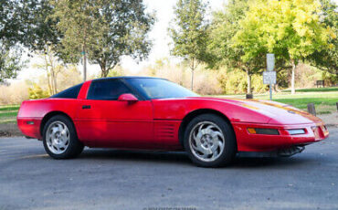 Chevrolet-Corvette-Coupe-1993-Red-Black-185696-11