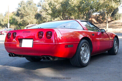 Chevrolet-Corvette-Coupe-1993-Red-Black-185696-7