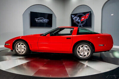 Chevrolet-Corvette-Coupe-1993-Red-Black-4760-1