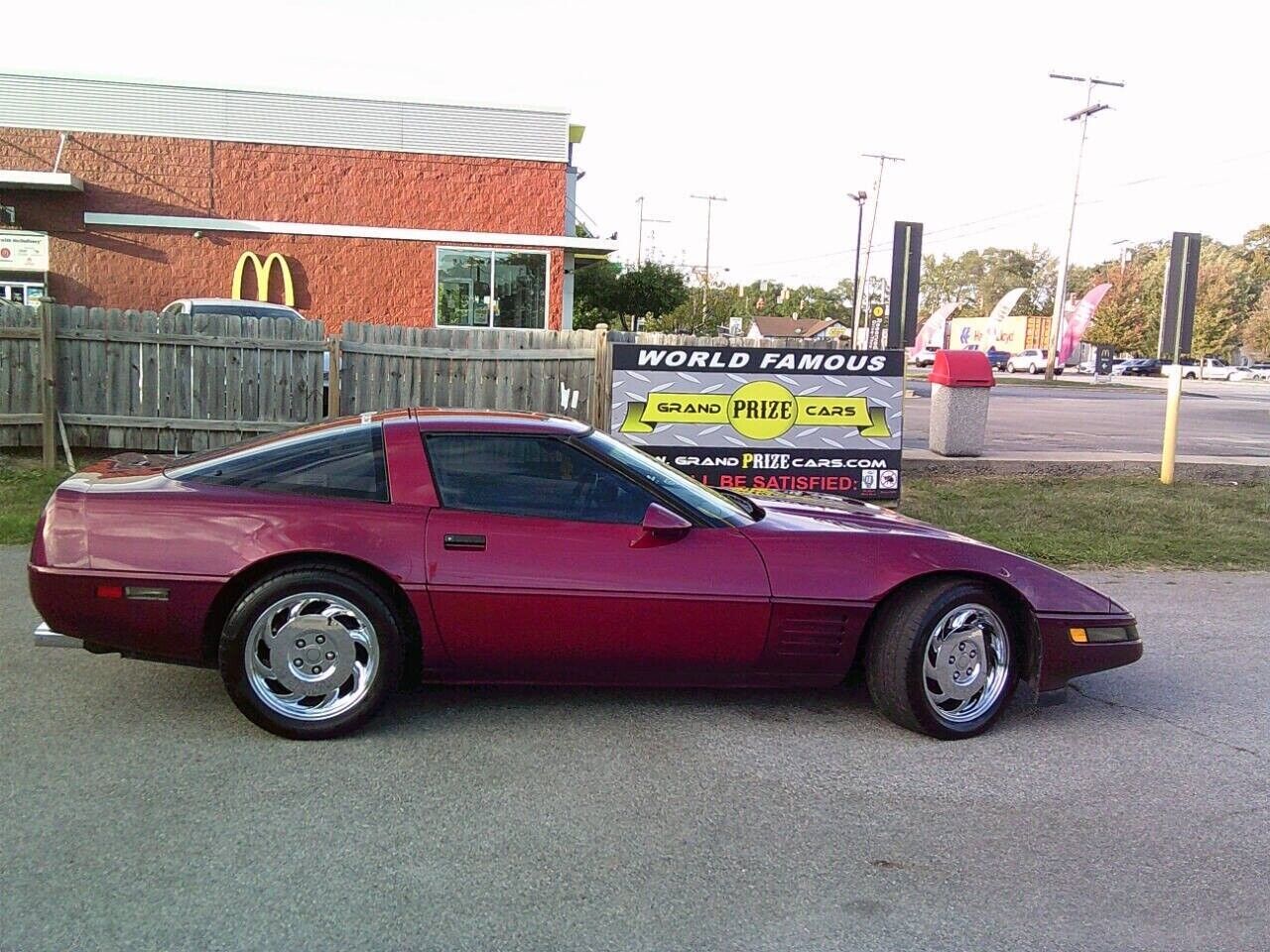 Chevrolet-Corvette-Coupe-1993-Red-Light-Beige-Leather-82571-8