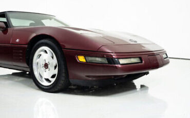 Chevrolet-Corvette-Coupe-1993-Red-Red-20921-12