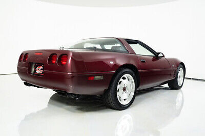 Chevrolet-Corvette-Coupe-1993-Red-Red-20921-9