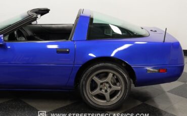 Chevrolet-Corvette-Coupe-1994-Blue-Black-89970-23