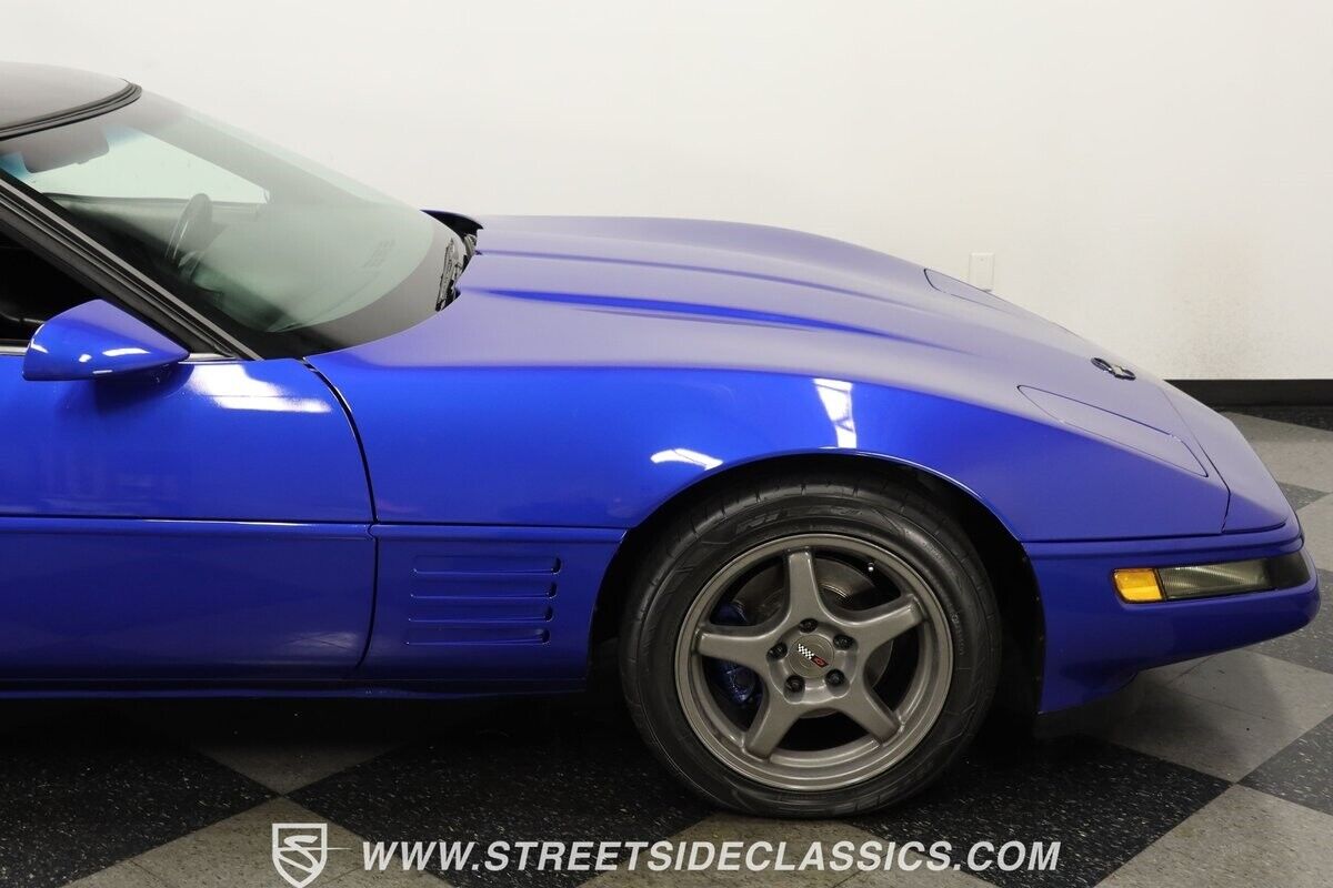 Chevrolet-Corvette-Coupe-1994-Blue-Black-89970-28