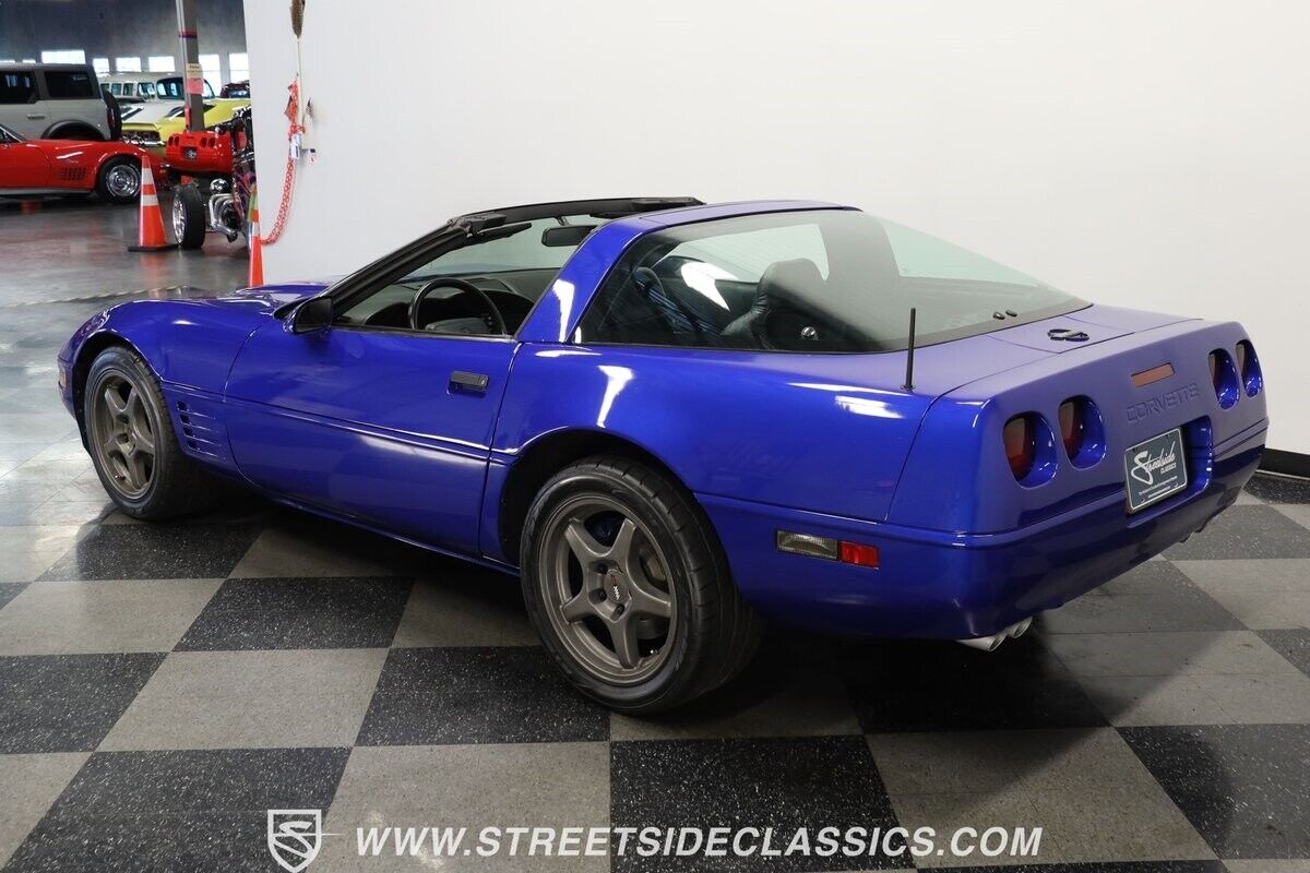 Chevrolet-Corvette-Coupe-1994-Blue-Black-89970-6