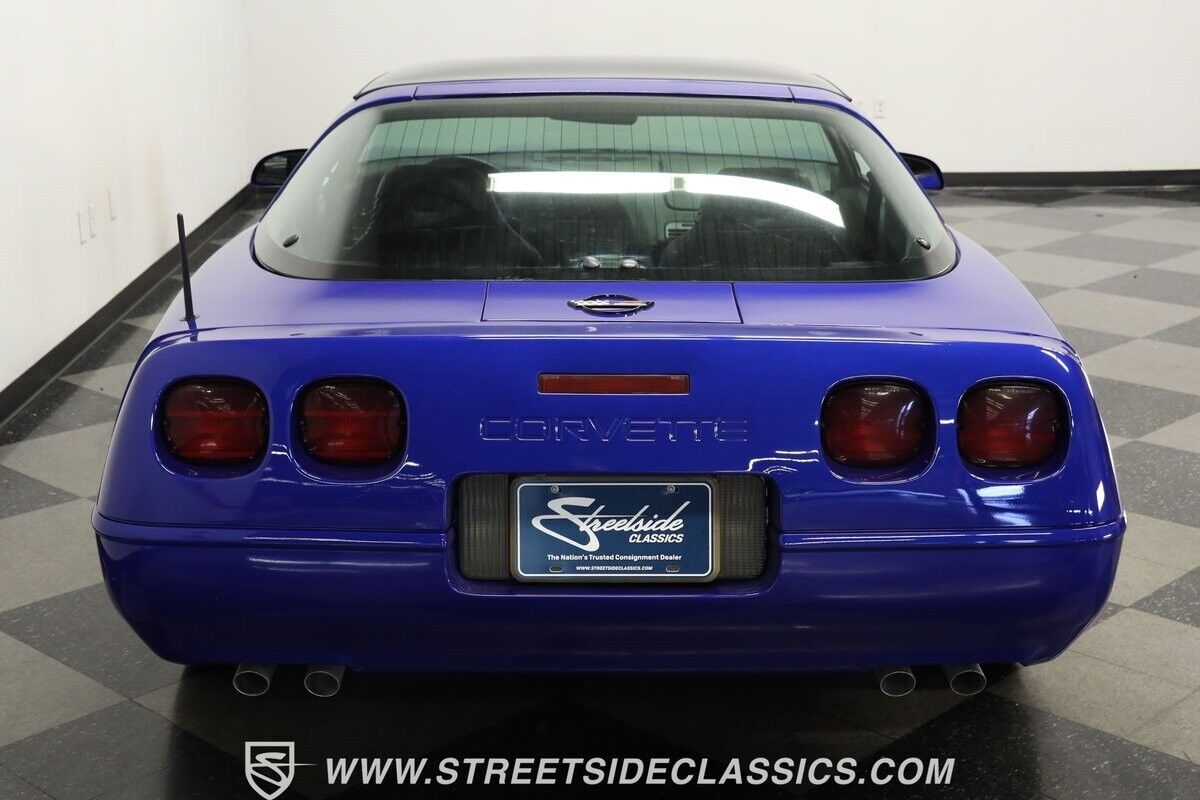 Chevrolet-Corvette-Coupe-1994-Blue-Black-89970-8