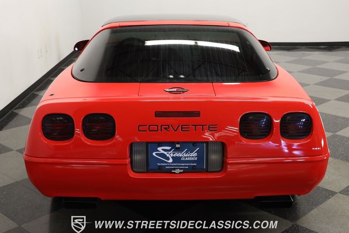 Chevrolet-Corvette-Coupe-1994-Red-Red-132911-8