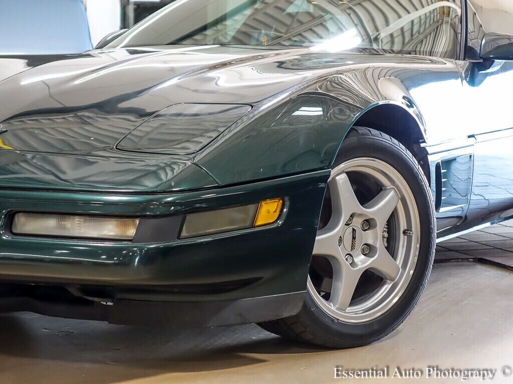 Chevrolet-Corvette-Coupe-1995-Green-Tan-150107-3