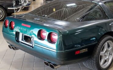 Chevrolet-Corvette-Coupe-1995-Green-Tan-150107-9