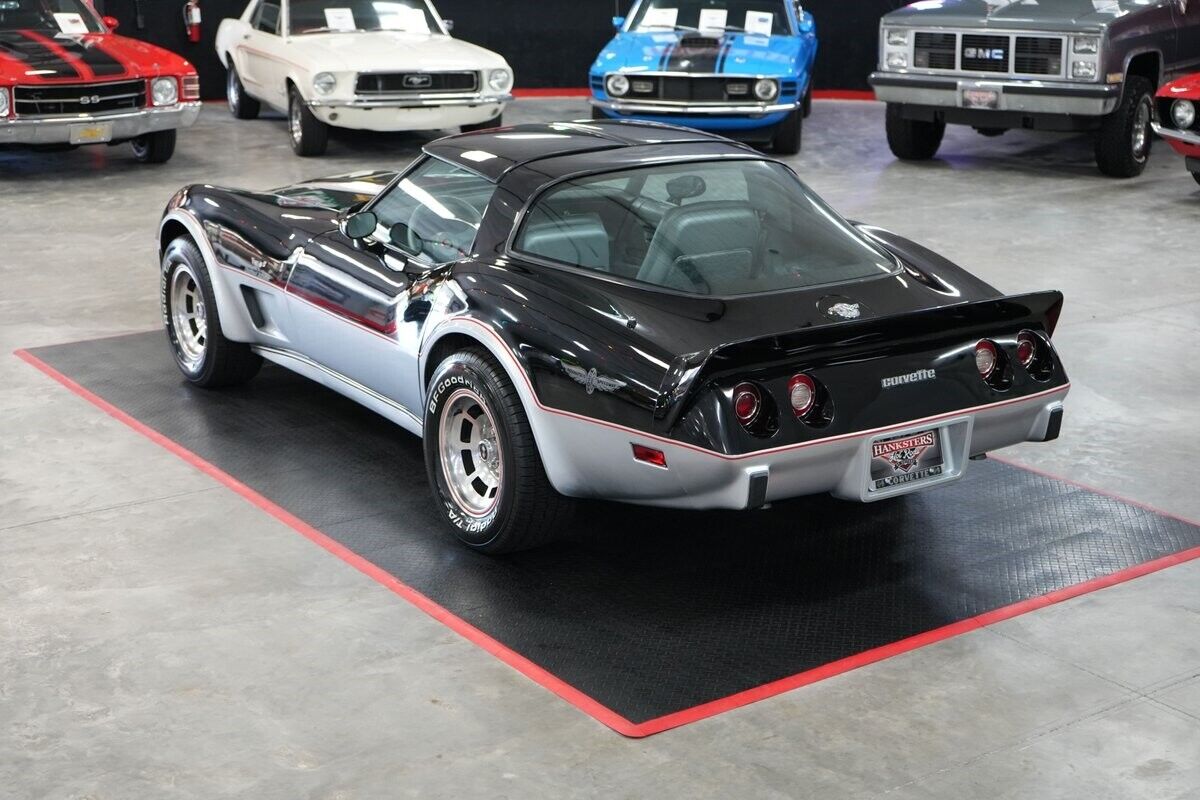 Chevrolet-Corvette-Indianapolis-500-Pace-Car-Edition-Coupe-1978-Black-Gray-0-12