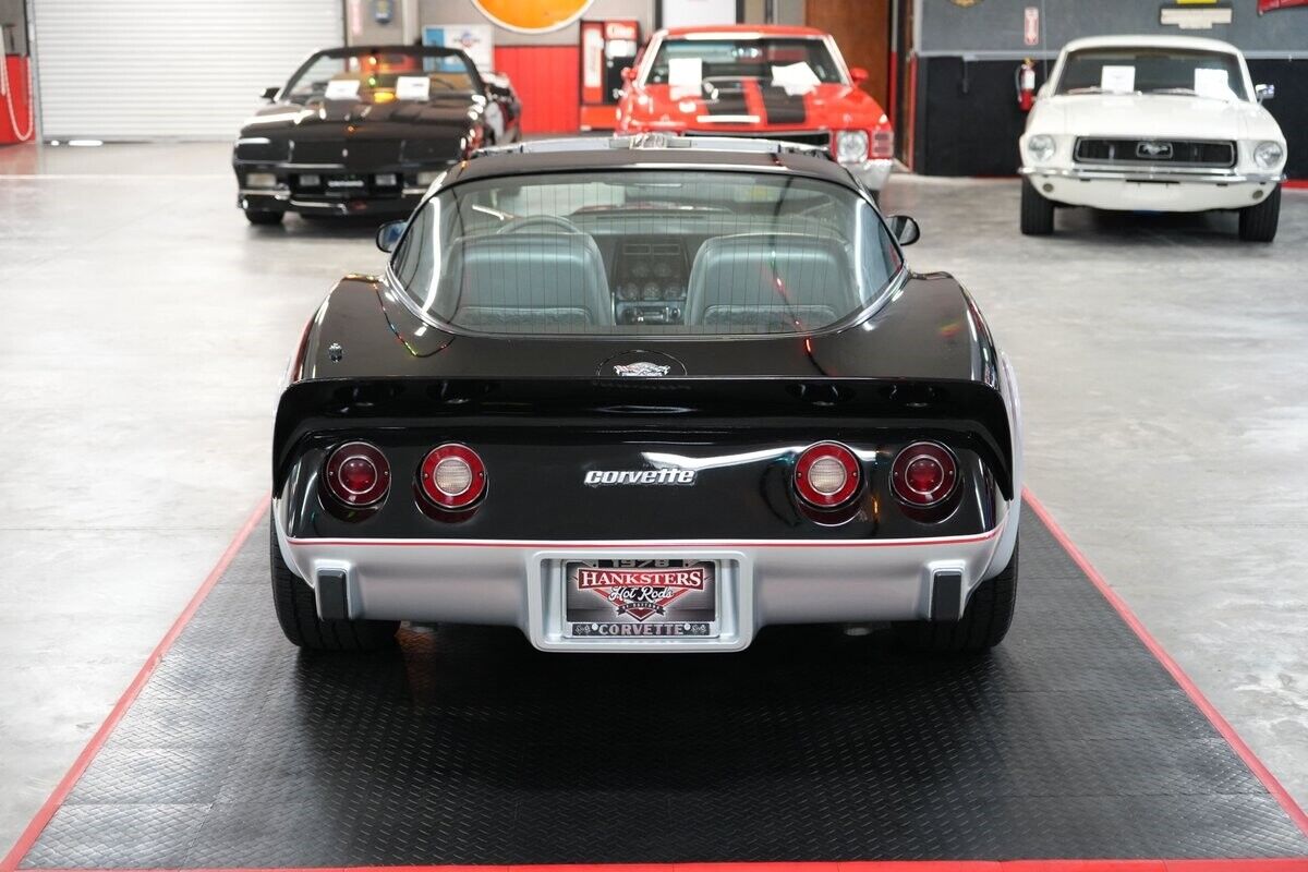 Chevrolet-Corvette-Indianapolis-500-Pace-Car-Edition-Coupe-1978-Black-Gray-0-29