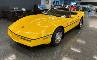 Chevrolet-Corvette-base-1986-yellow-42755