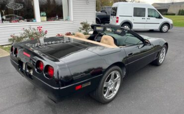 Chevrolet-Corvette-convertible-1995-black-61155-5