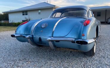 Chevrolet-Corvette-convertible-factory-hardtop-1958-blue-1609338-4