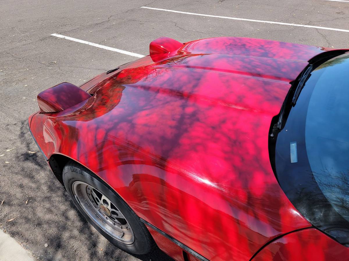 Chevrolet-Corvette-coupe-1985-red-115647-4