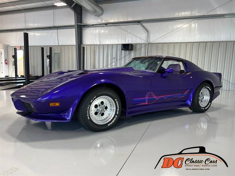 Chevrolet-Corvette-custom-coupe-1977-purple-72205-1